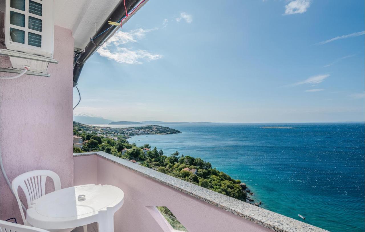 Nice Apartment In Stara Baska 1 With Wifi 外观 照片